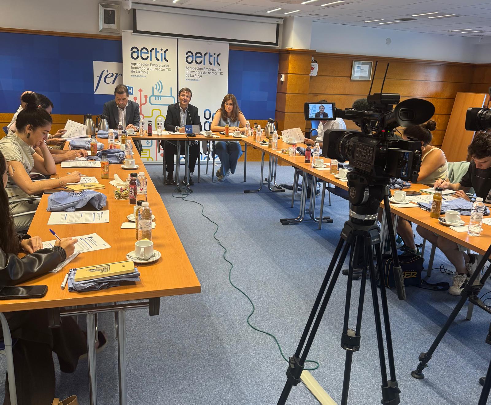 AERTIC impulsa un Centro de Investigación del Dato